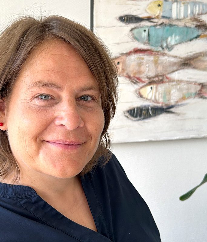 Porträt der Familientherapeutin Pia H. Steffen.